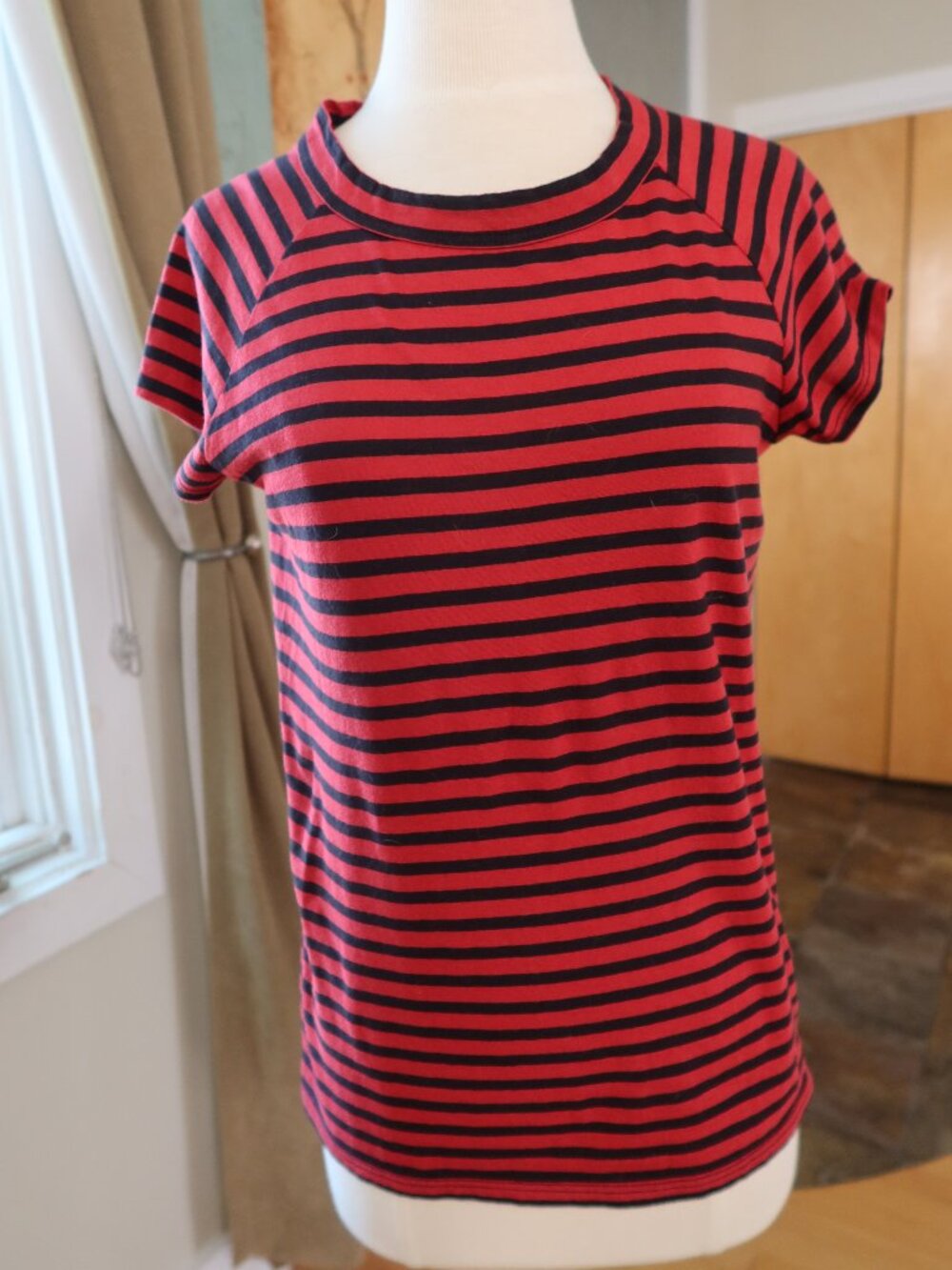 Nili Lotan $180 red & black striped short sleeve tee shirt/top sz S 100% cotton